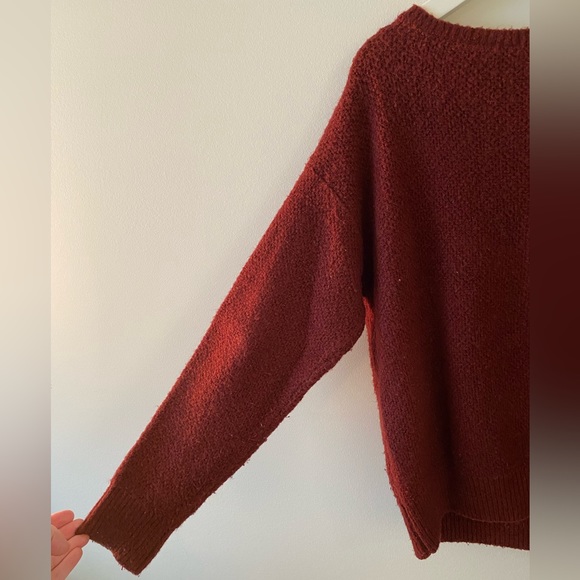 Wide neck sweater - Picture 2 of 4